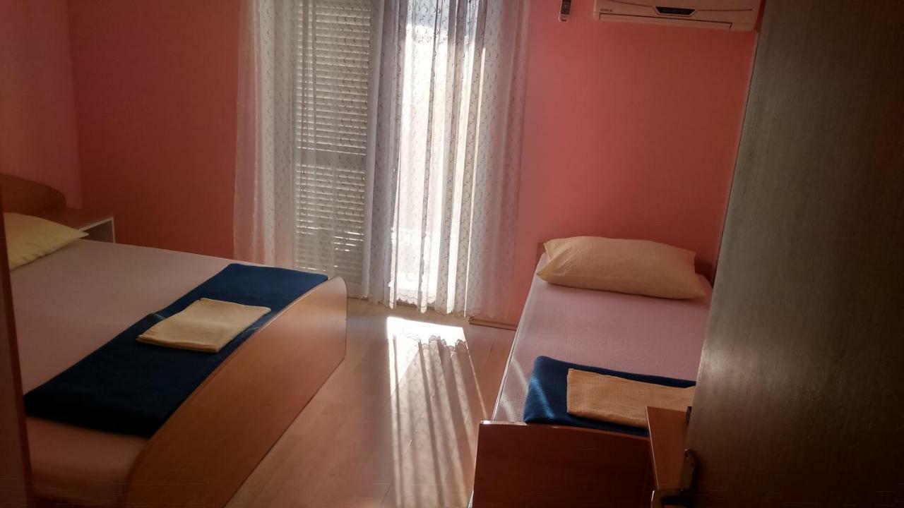 Apartman Lea Tučepi Exterior foto